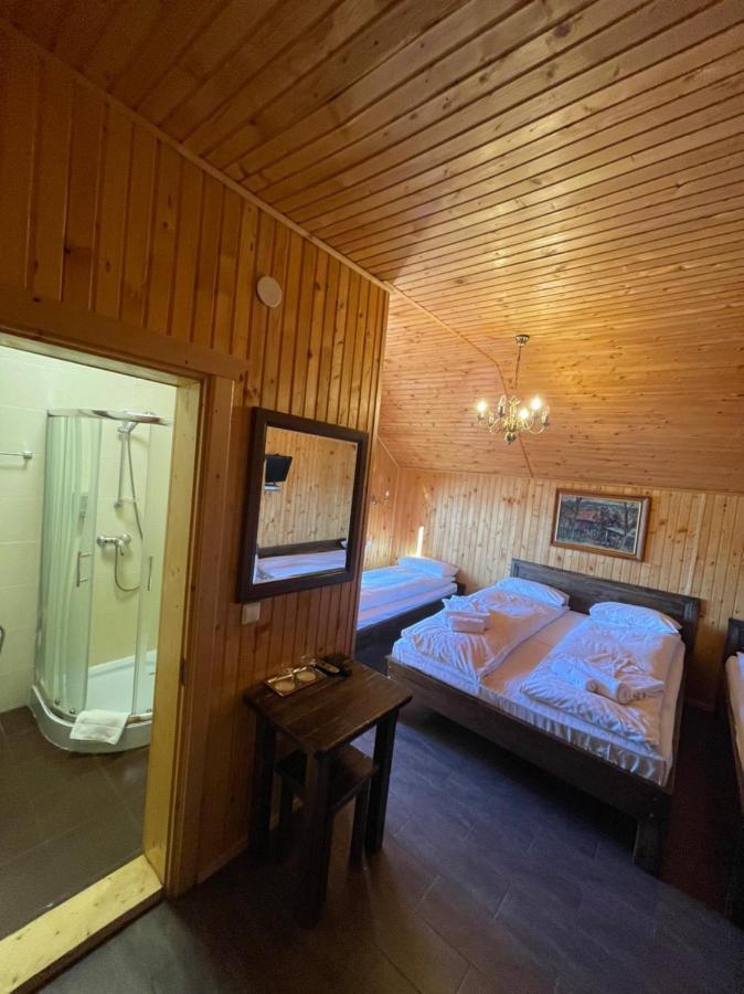 Villas By Vysche Neba Palyanytsya Esterno foto
